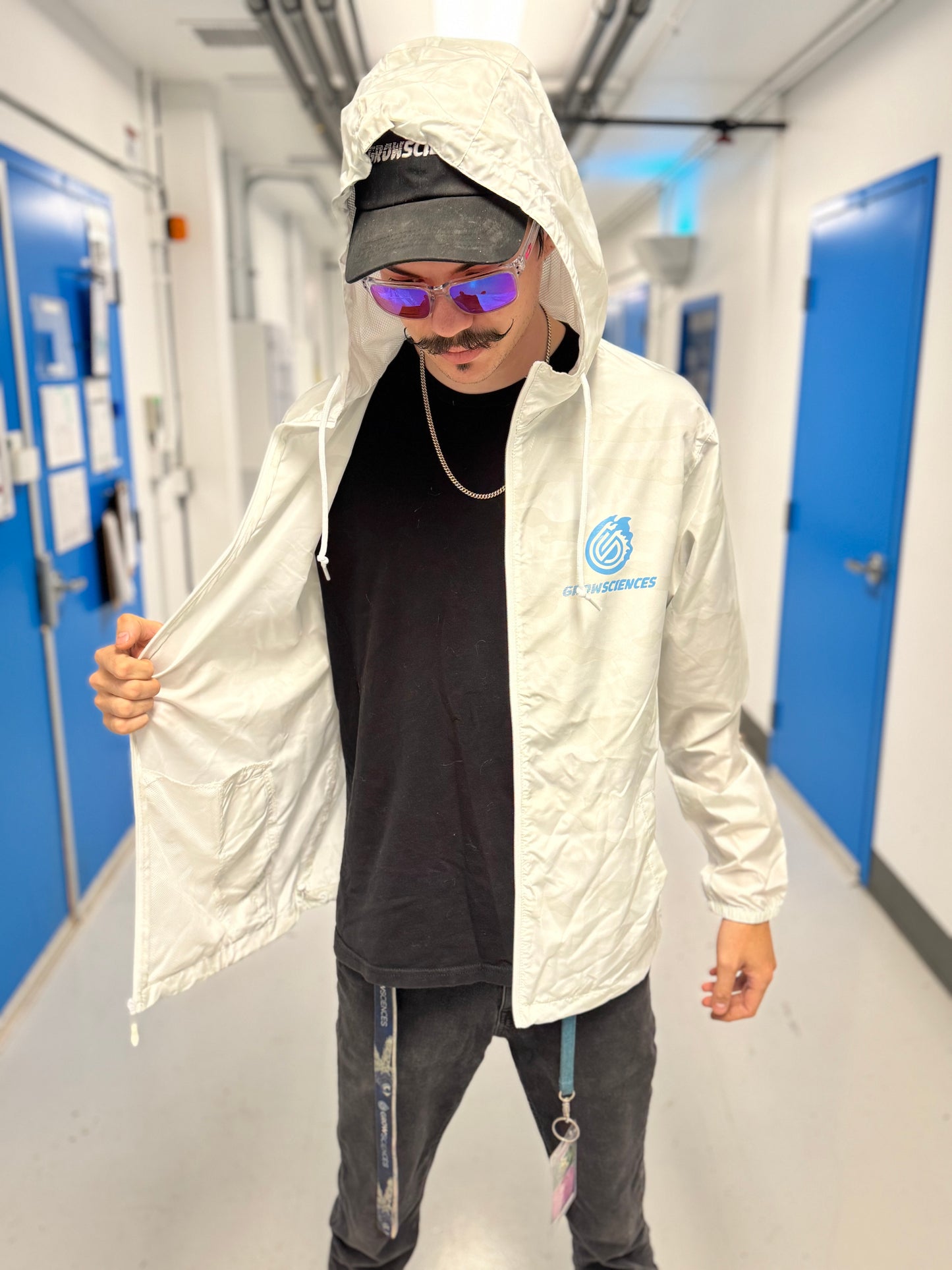 >Grow Sciences windbreaker< (V2) (WHITE CAMO)