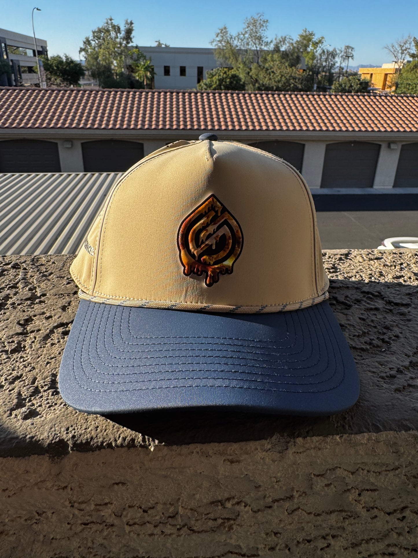 >>(GS Gold Drip Snapback)<<