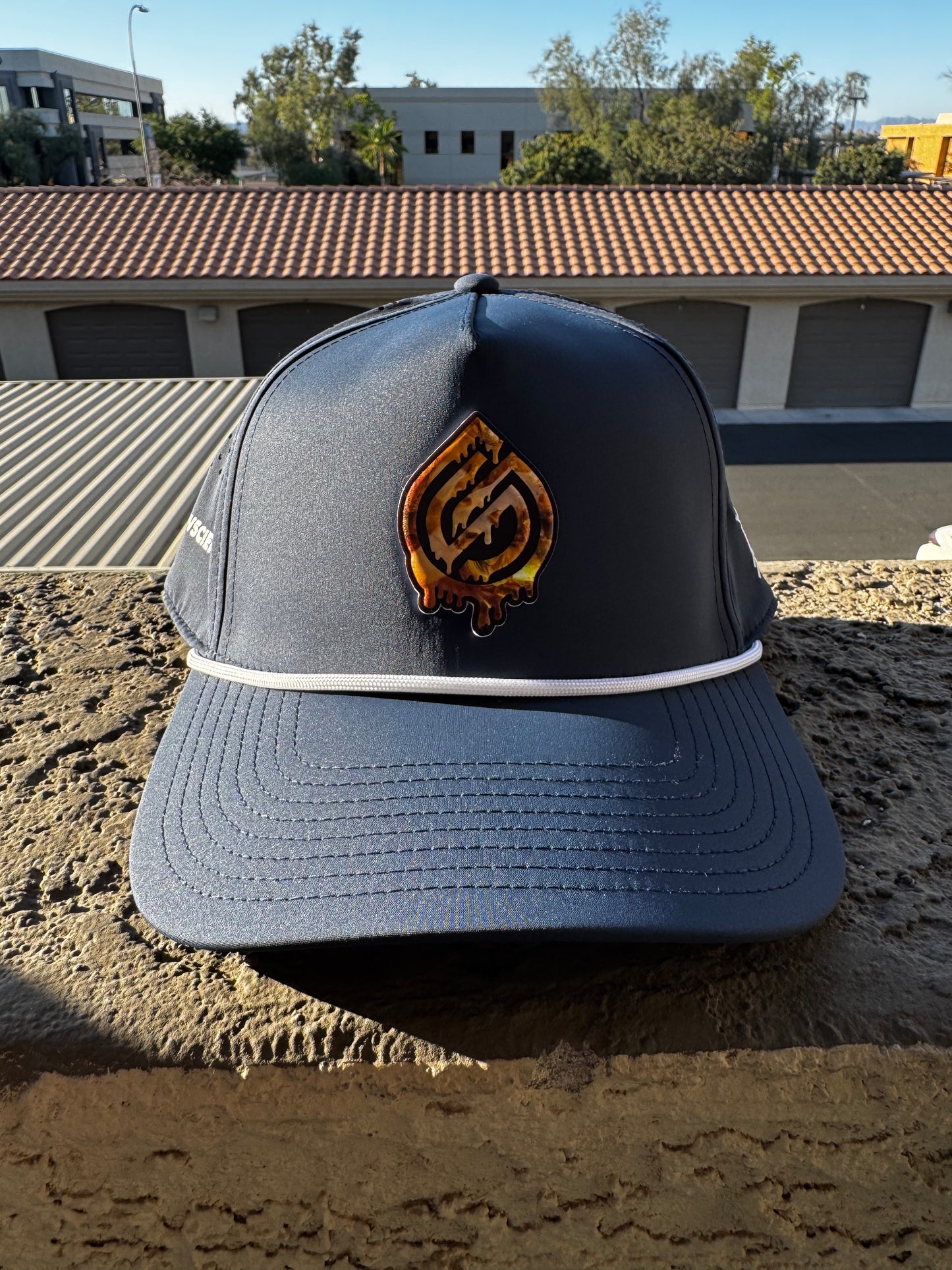 >>(GS Gold Drip Snapback)<<